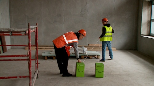 Специалисты из Тюмени приступили к монтажу слаботочных систем в Краснодонском ЗАГСе