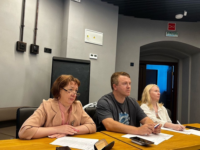 Проектная школа представила полную программу подготовки участников к защите социальных инициатив